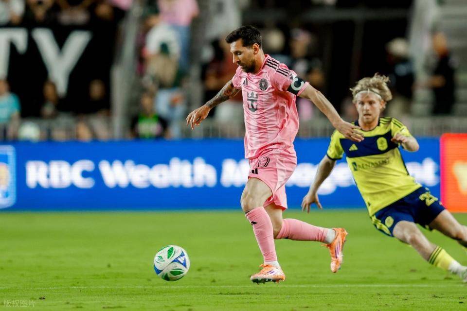 开云-梅西赛事官方发布关键助攻新规，加拿大队争议不断！的简单介绍